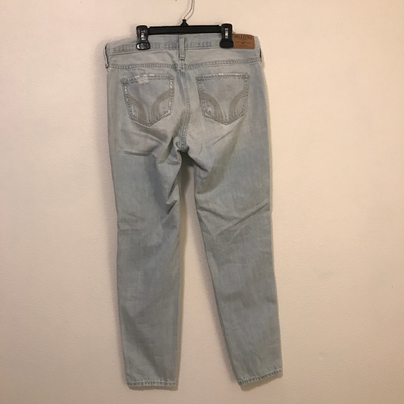 Hollister Girlfriend Jeans - 25 - Picture 2 of 3
